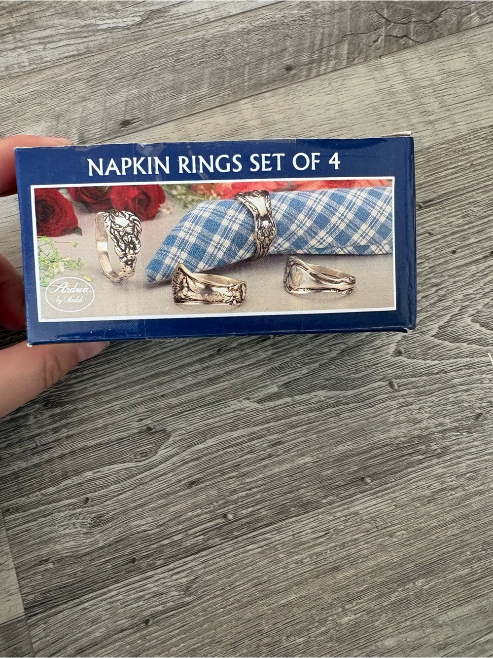 Vintage Napkin Rings Set of 4 - Silver Tone